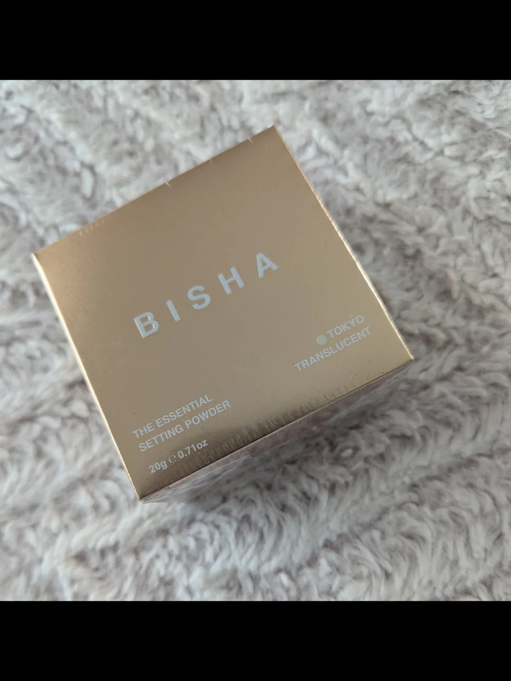 NWT BISHA The Essential Setting Powder
